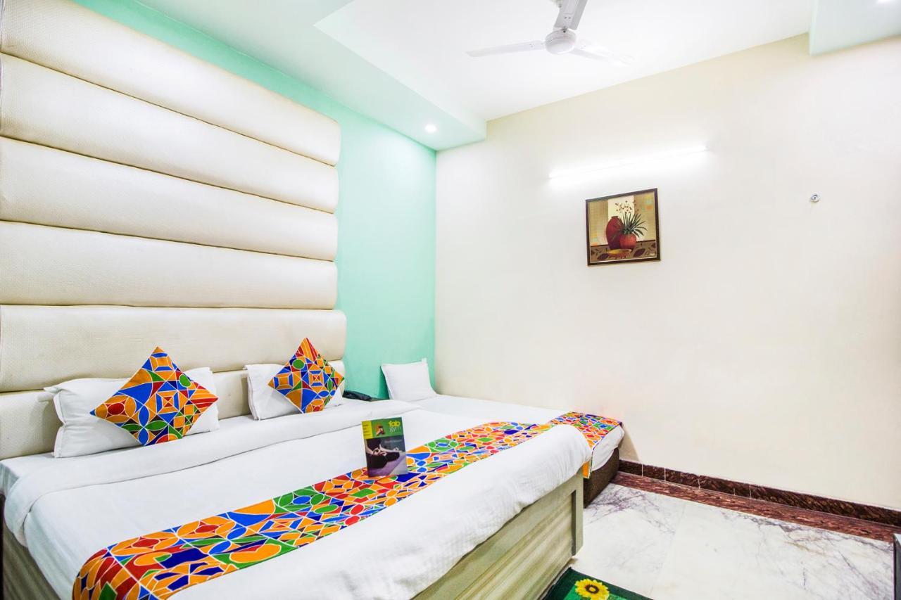 Fabhotel Plus Maniram Palace 아그라 외부 사진