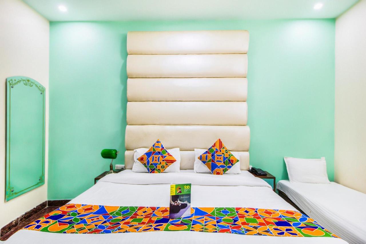 Fabhotel Plus Maniram Palace 아그라 외부 사진